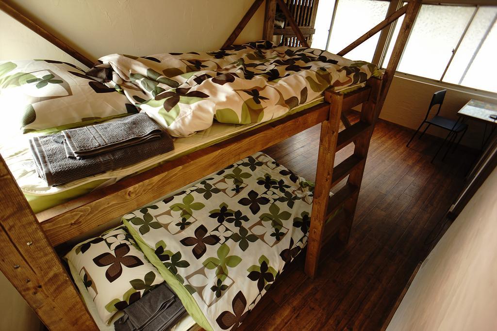 Guesthouse Hideout Himeji Esterno foto